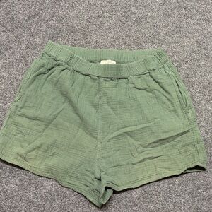 Universal Thread Light Sage Green Elastic-Waist Gauze Shorts